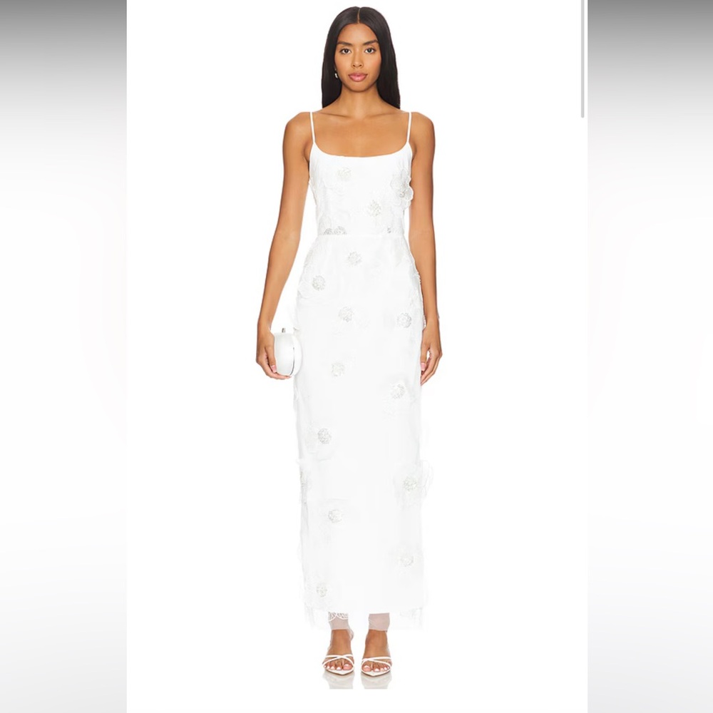 Elliatt Dahlia Midi Dress in Ivory
